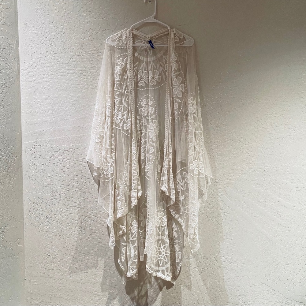 Torrid One Size Lace Shall